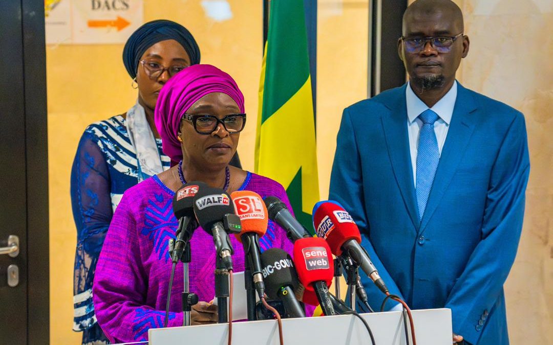 Point de presse du mardi 13 Janvier 2026, Madame Yassine Fall, ministre de la Justice, garde des sceaux sur l&rsquo;affaire Farba Ngom.