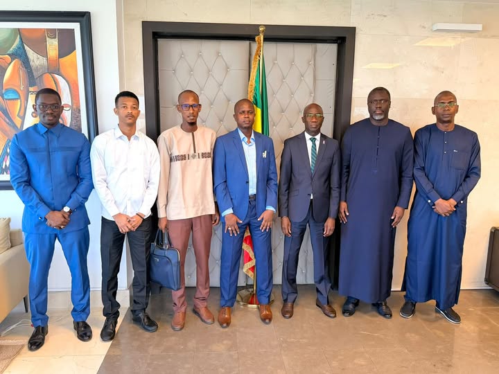 Justice des agents contractuels de certaines juridictions de Dakar exposent leurs préoccupations au Ministre de la Justice Me Moussa SARR